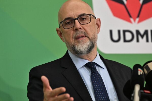 UDMR, cheia Guvernului Veștea: cum arată calculele pentru votul decisiv