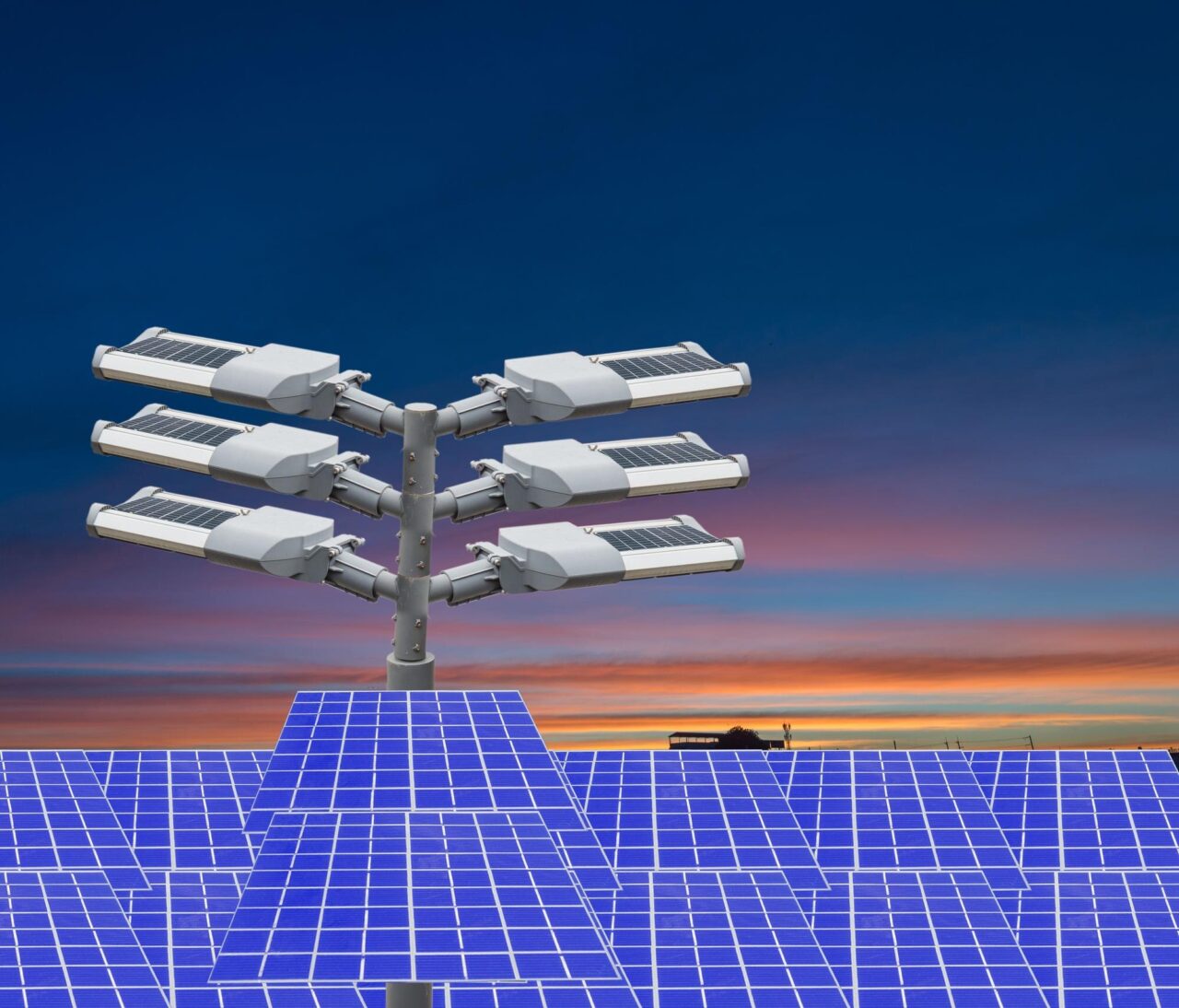 Panouri fotovoltaice cu baterie sau fără? Avantajele fiecărei variante