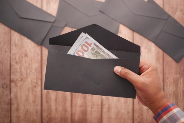 Fond de urgență sau economii pentru vacanță: cum separi banii după scop